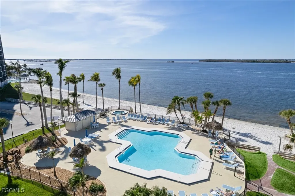 17080 Harbour Point Drive Fort Myers FL 33908