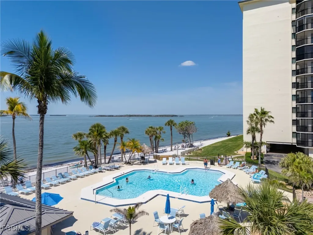 17080 Harbour Point Drive Fort Myers FL 33908