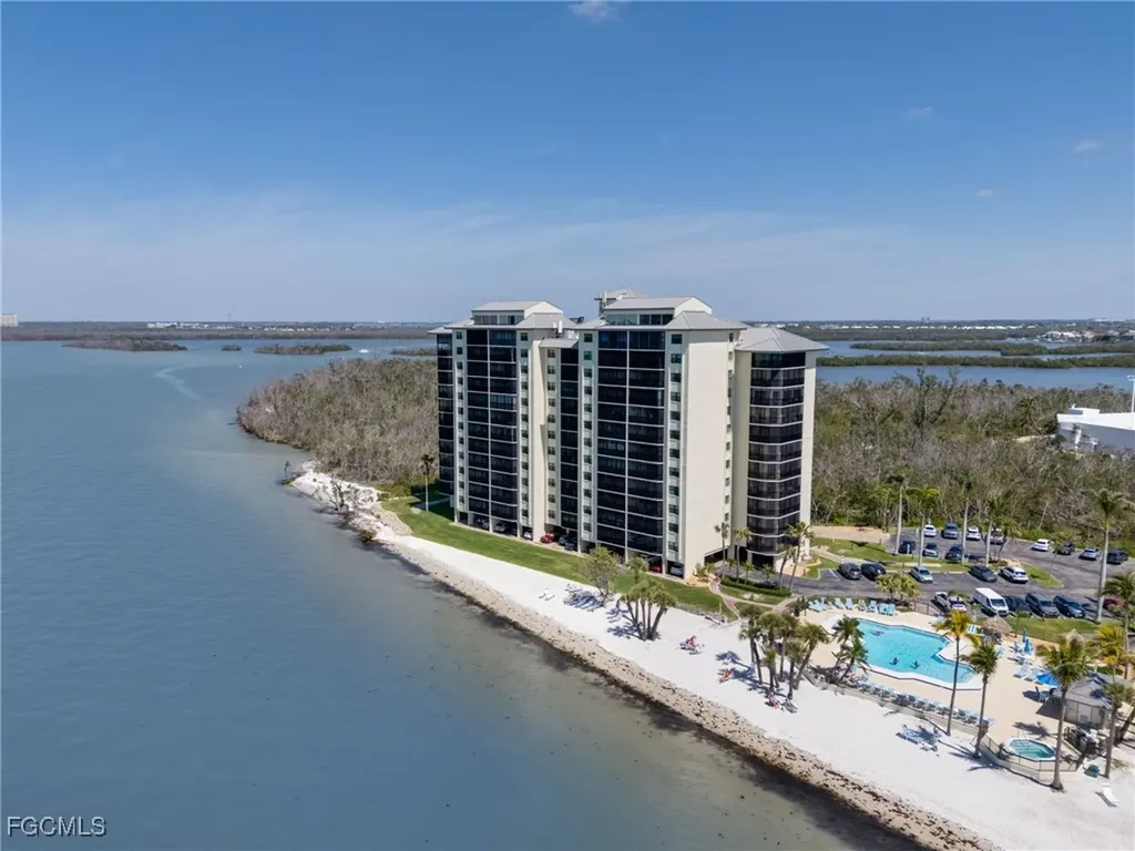 17080 Harbour Point Drive Fort Myers FL 33908