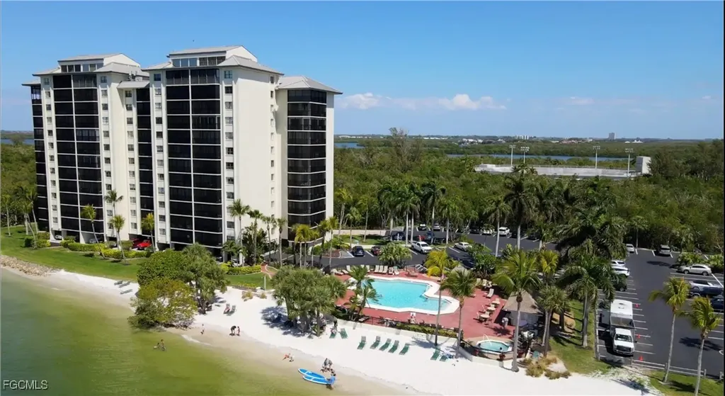 17080 Harbour Point Drive Fort Myers FL 33908