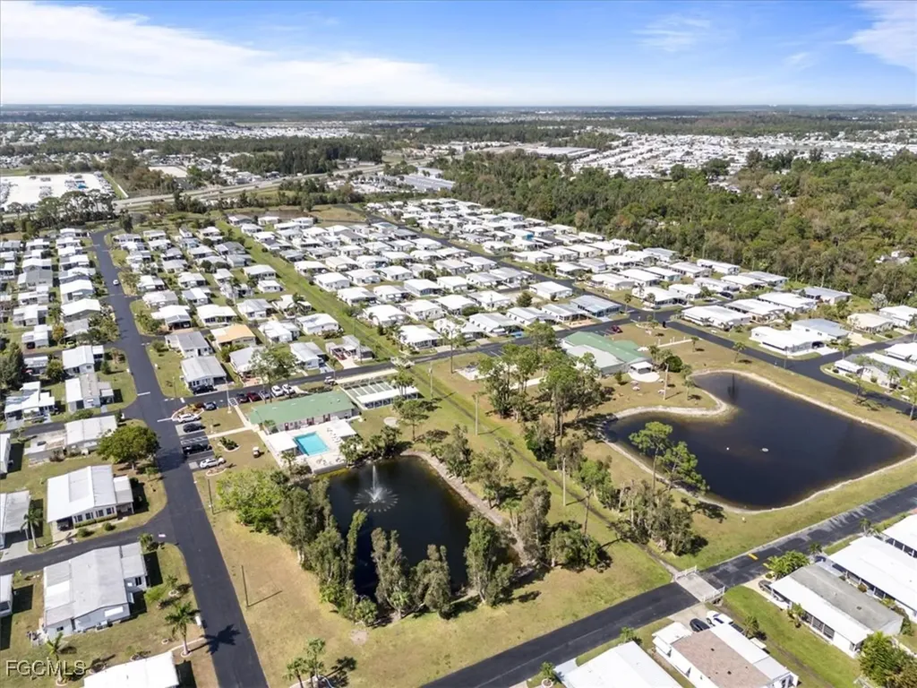 952 Days Lane North Fort Myers FL 33917