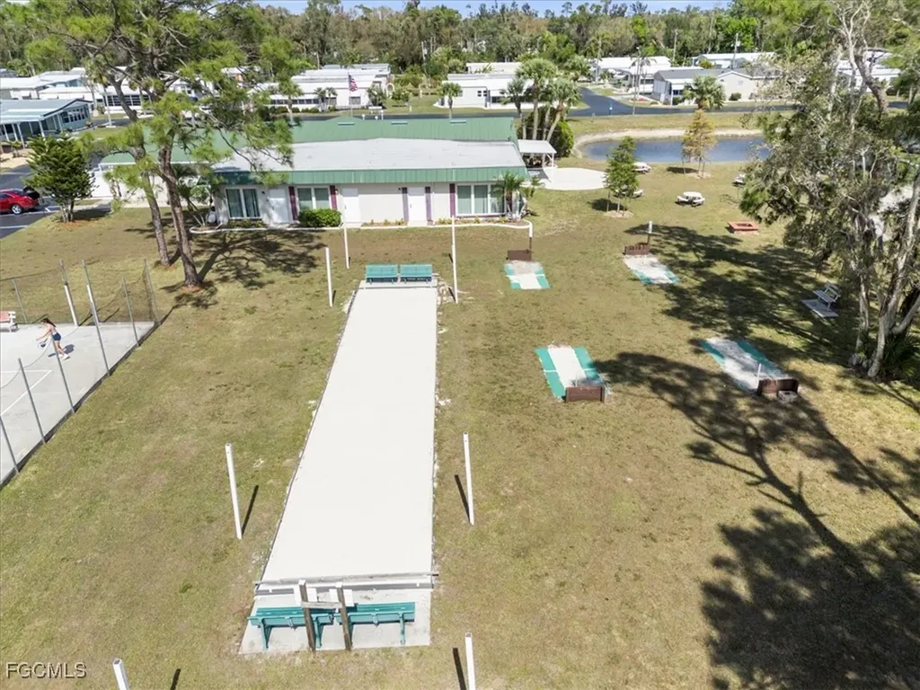 952 Days Lane North Fort Myers FL 33917