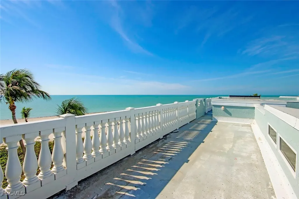 3145 W Gulf Drive Sanibel FL 33957