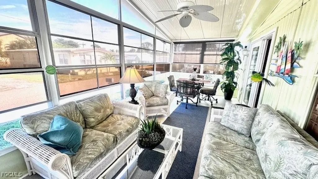 14590 Paul Revere Loop North Fort Myers FL 33917