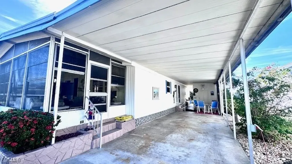 14590 Paul Revere Loop North Fort Myers FL 33917