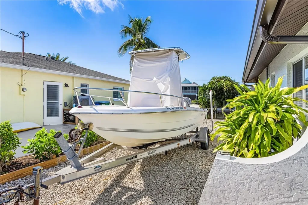 2937 Bracci Drive St. James City FL 33956