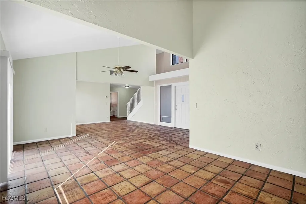 1930 Viscaya Parkway Cape Coral FL 33990