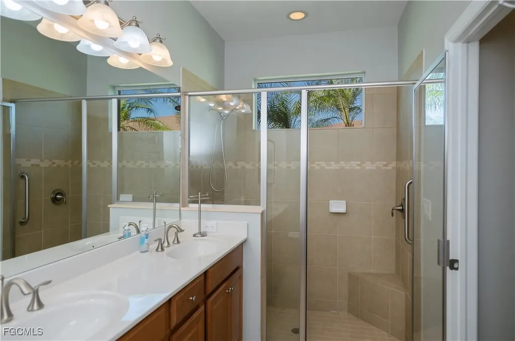 20569 Chestnut Ridge Drive North Fort Myers FL 33917