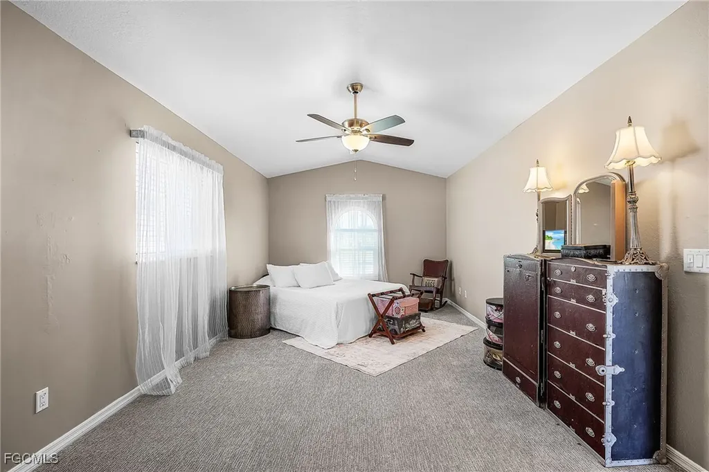 3714 Palm Tree Boulevard Cape Coral FL 33904