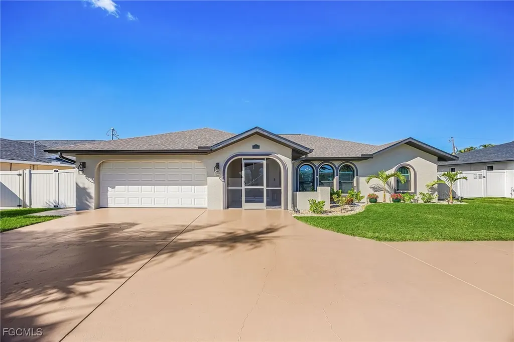 3714 Palm Tree Boulevard Cape Coral FL 33904