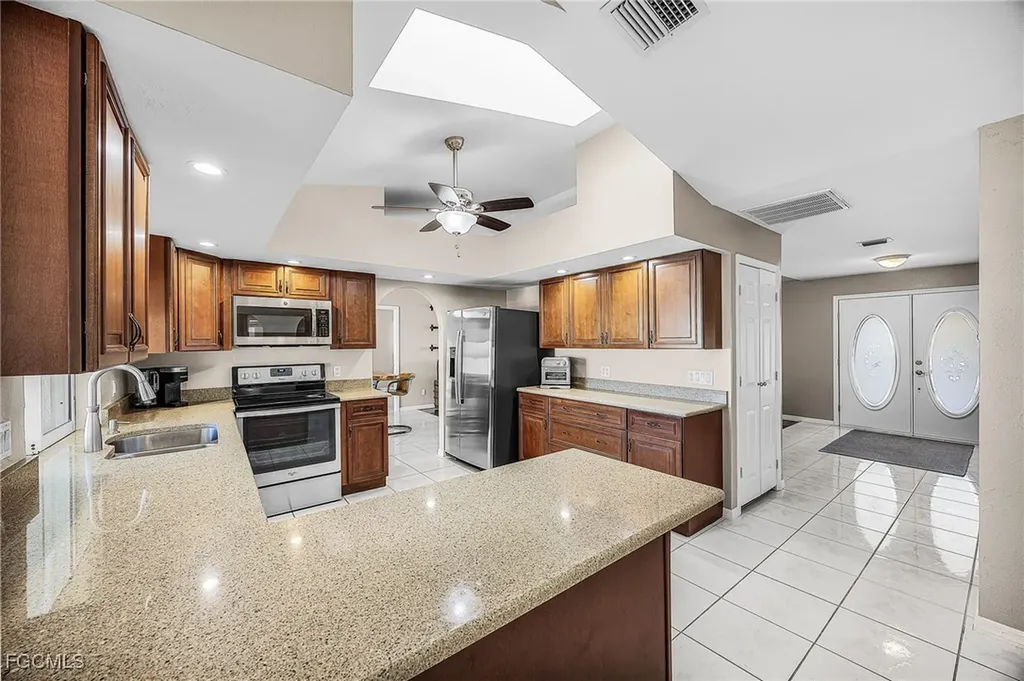 3714 Palm Tree Boulevard Cape Coral FL 33904