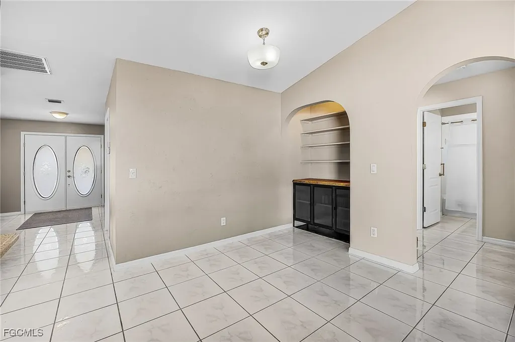 3714 Palm Tree Boulevard Cape Coral FL 33904