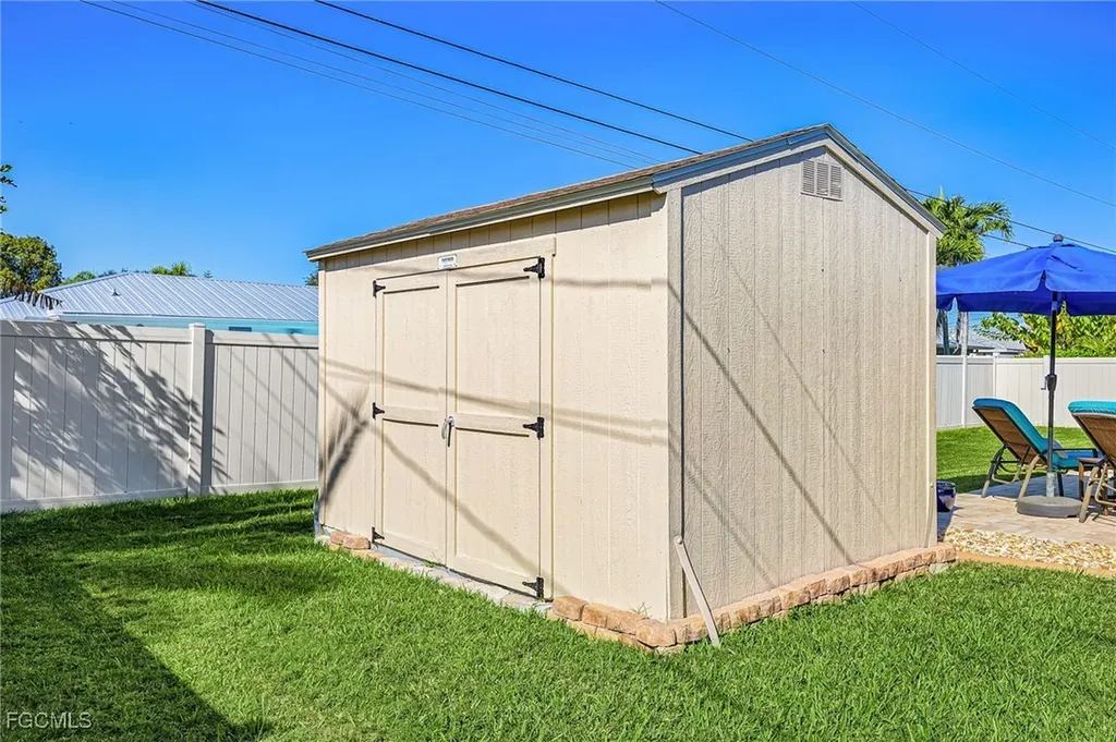 3714 Palm Tree Boulevard Cape Coral FL 33904