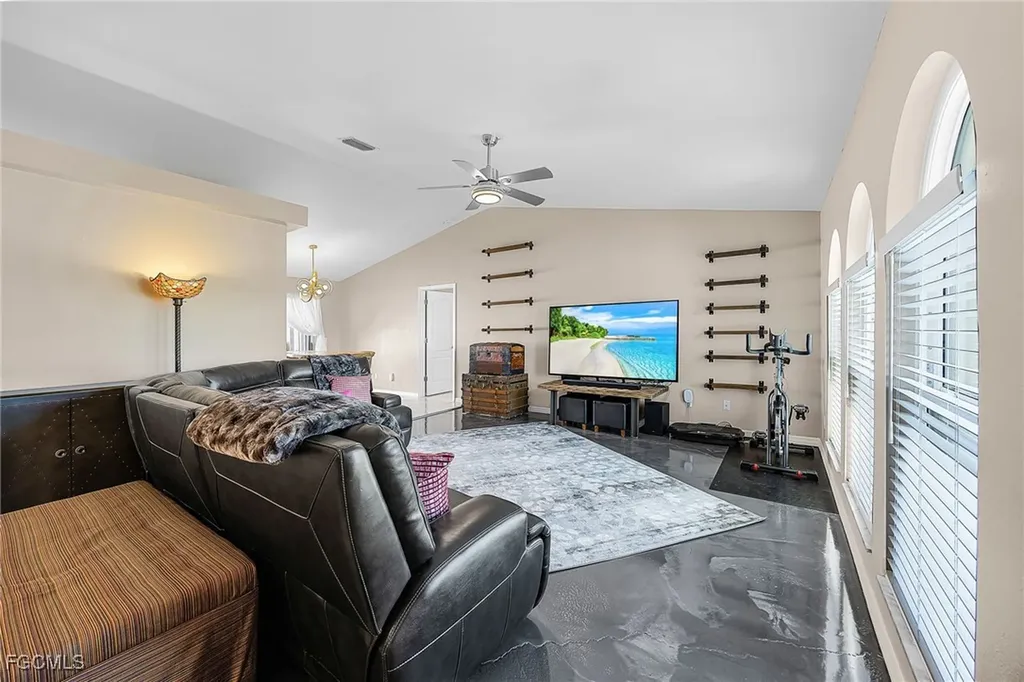 3714 Palm Tree Boulevard Cape Coral FL 33904