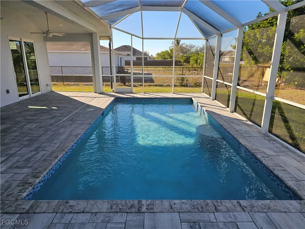 1425 NW 1st Street Cape Coral FL 33993