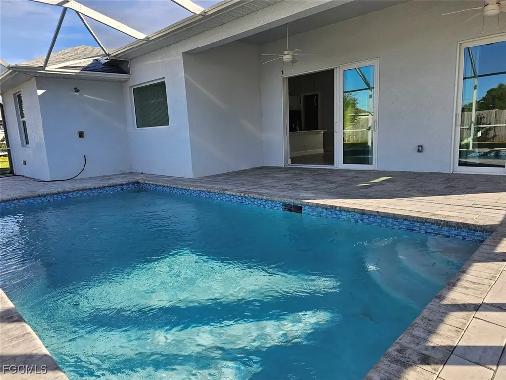 1425 NW 1st Street Cape Coral FL 33993