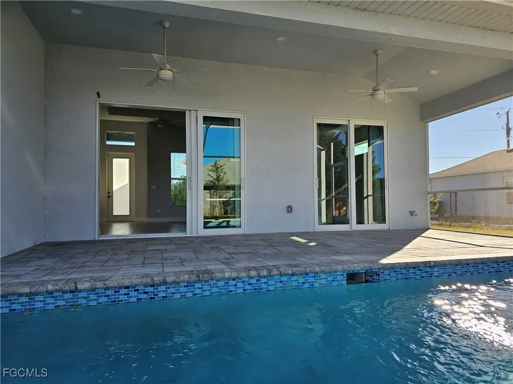 1425 NW 1st Street Cape Coral FL 33993