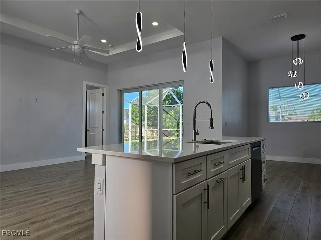 1425 NW 1st Street Cape Coral FL 33993
