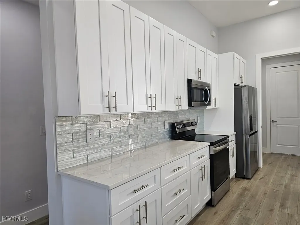 1425 NW 1st Street Cape Coral FL 33993