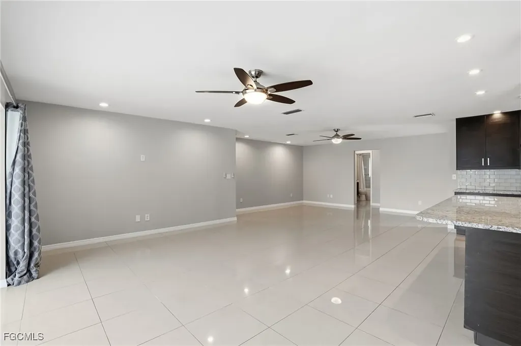 8967 Ellington Street Fort Myers FL 33907