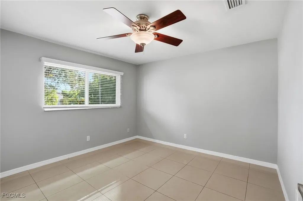 8967 Ellington Street Fort Myers FL 33907