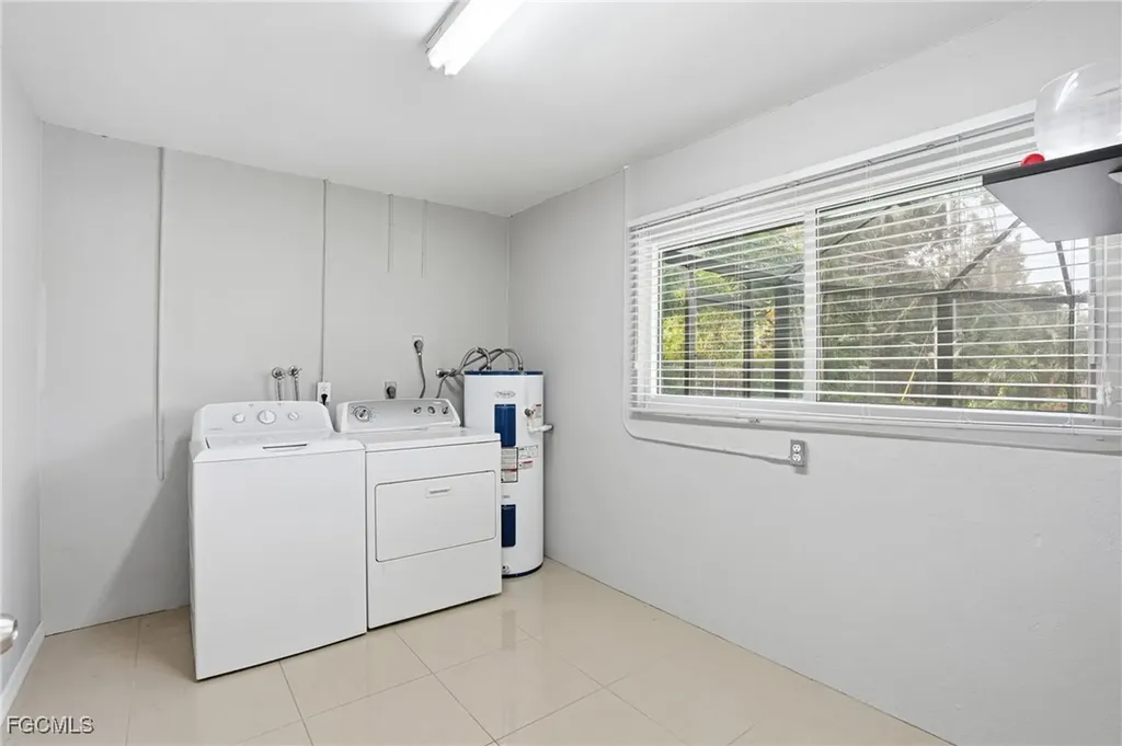 8967 Ellington Street Fort Myers FL 33907