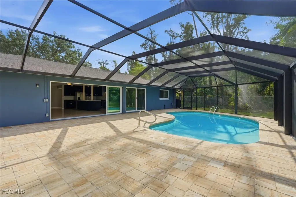 8967 Ellington Street Fort Myers FL 33907