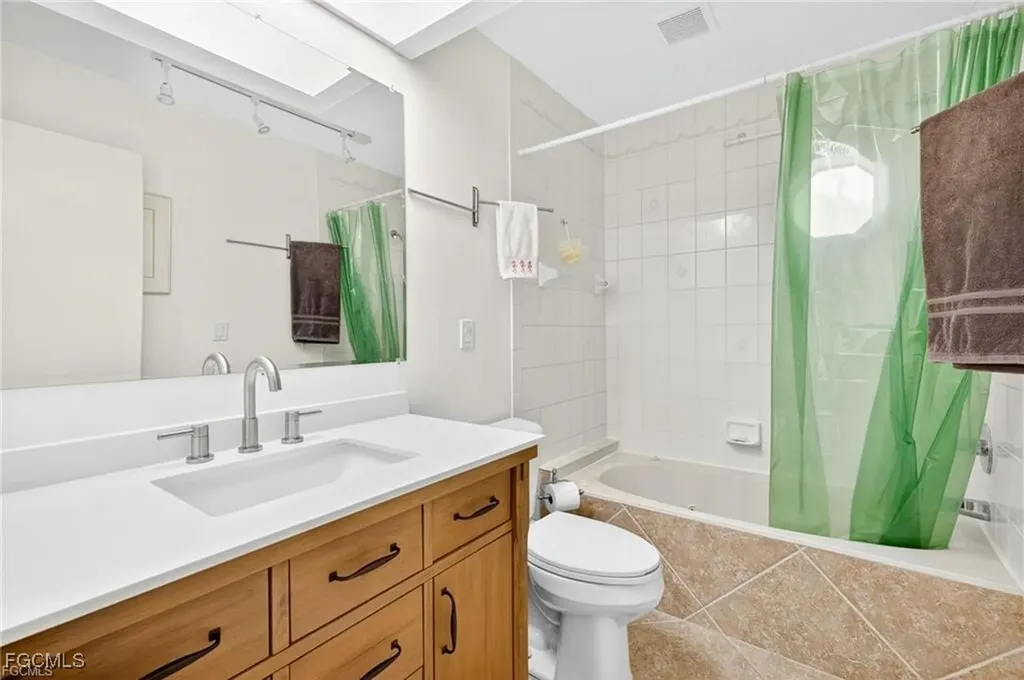4909 SW 8th Court Cape Coral FL 33914