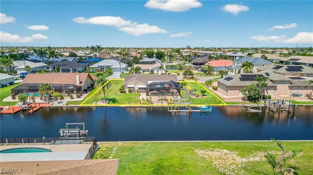 4909 SW 8th Court Cape Coral FL 33914