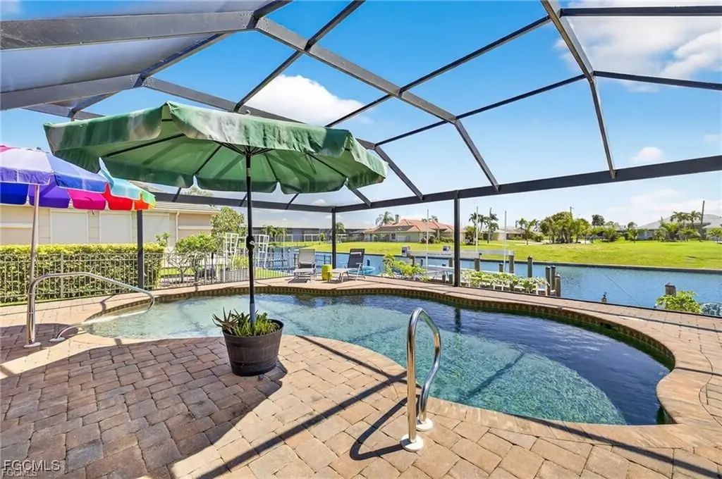 4909 SW 8th Court Cape Coral FL 33914