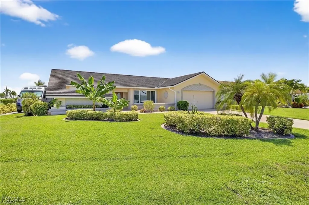 4909 SW 8th Court Cape Coral FL 33914