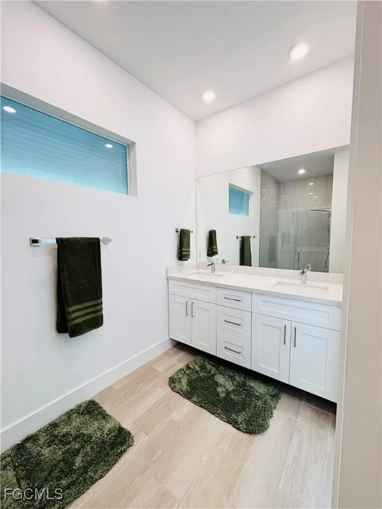 1200 NW 35th Avenue Cape Coral FL 33993