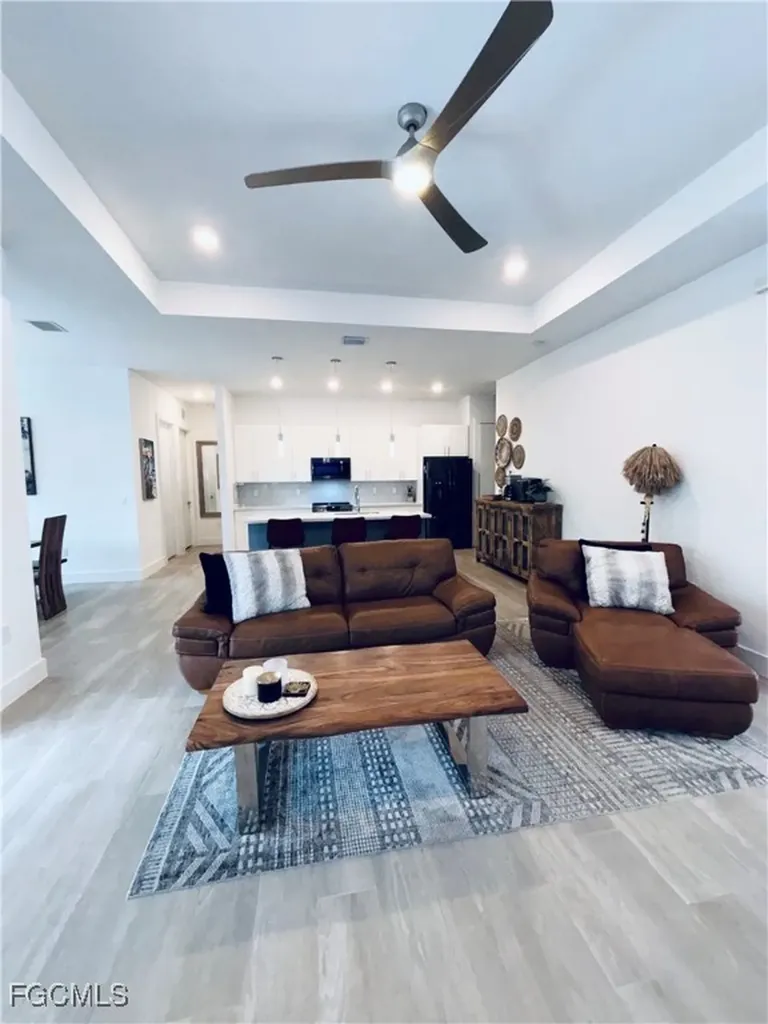 1200 NW 35th Avenue Cape Coral FL 33993