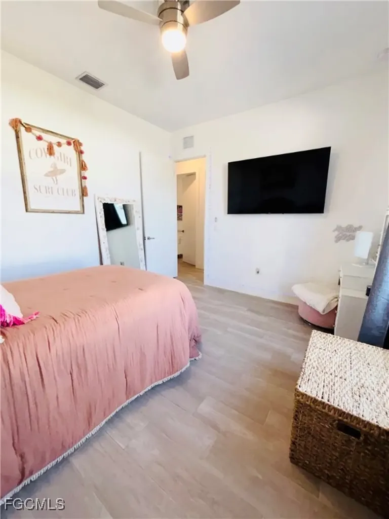 1200 NW 35th Avenue Cape Coral FL 33993