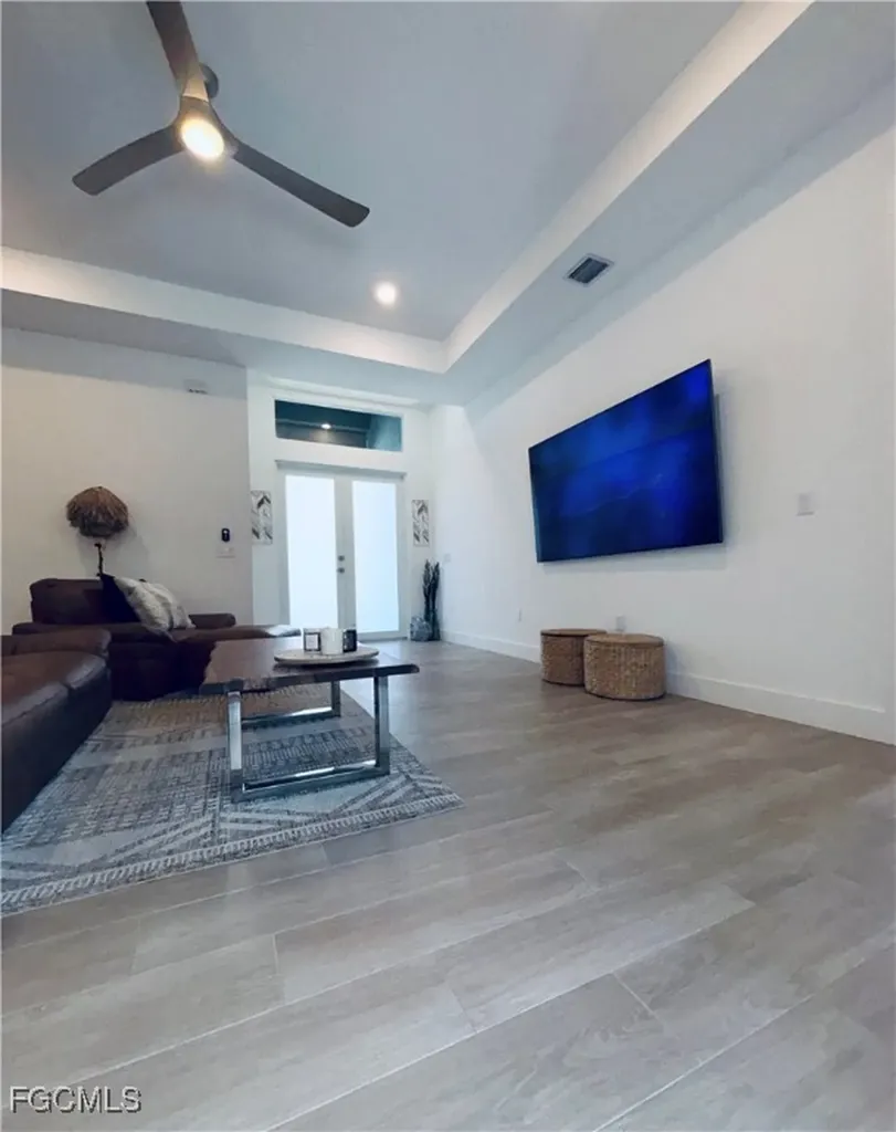 1200 NW 35th Avenue Cape Coral FL 33993