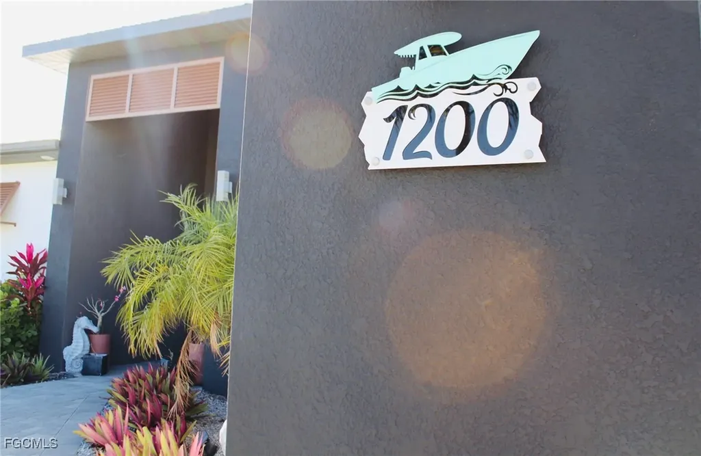 1200 NW 35th Avenue Cape Coral FL 33993