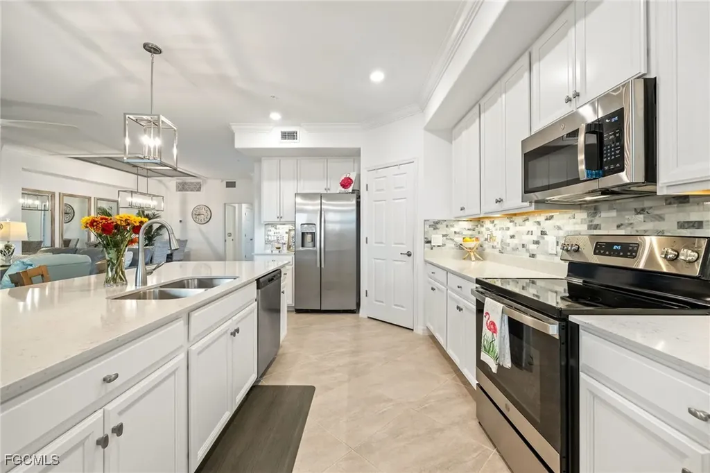 12000 Hawthorn Lake Drive Fort Myers FL 33913
