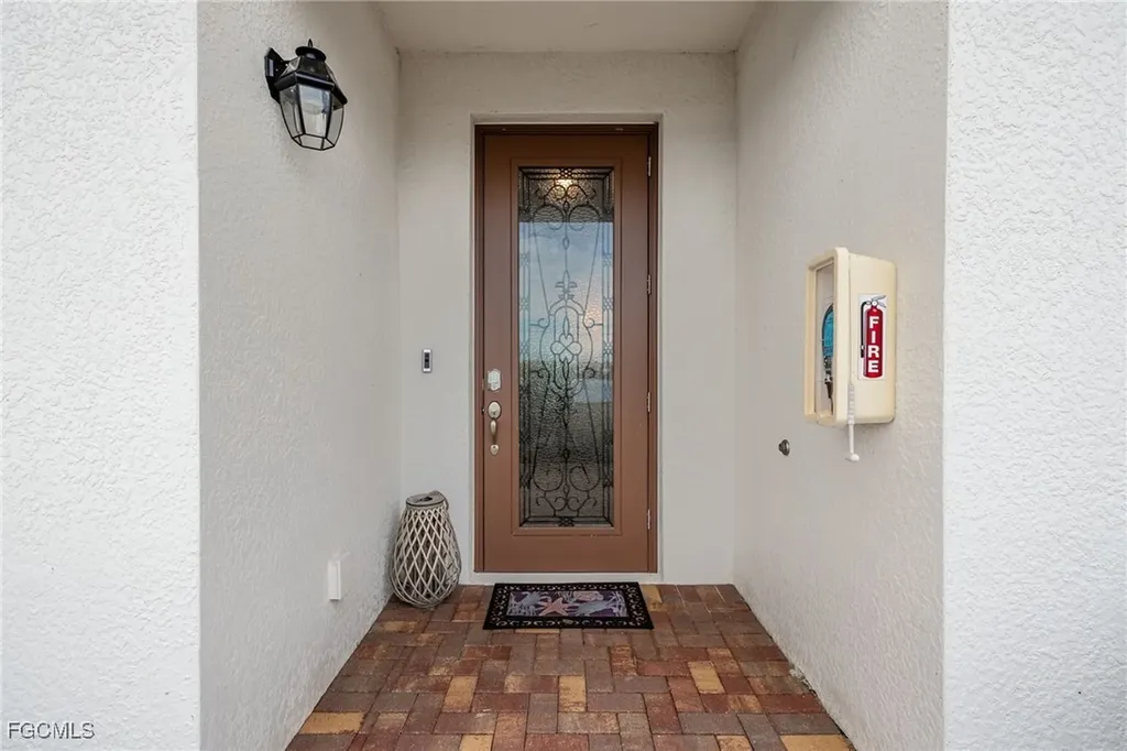 12000 Hawthorn Lake Drive Fort Myers FL 33913