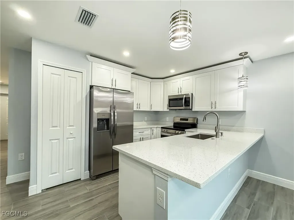 2955 Dunbar Avenue Fort Myers FL 33916