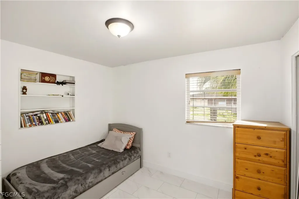 1736 Bonnie Court Fort Myers FL 33901