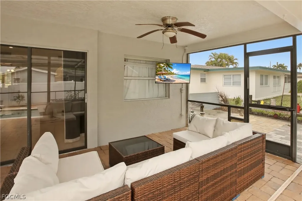 1736 Bonnie Court Fort Myers FL 33901