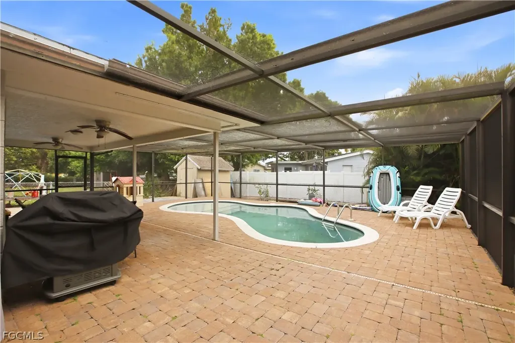 1736 Bonnie Court Fort Myers FL 33901