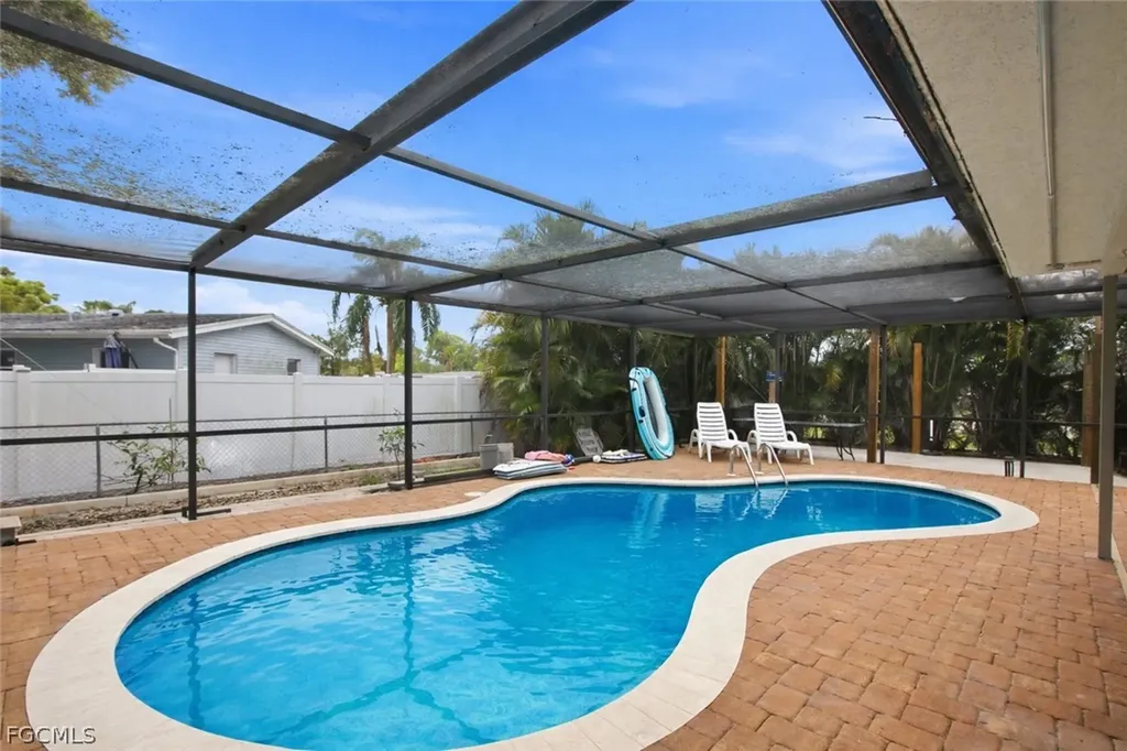 1736 Bonnie Court Fort Myers FL 33901