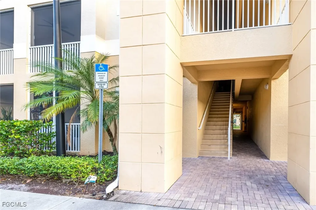 9055 Colby Drive Fort Myers FL 33919