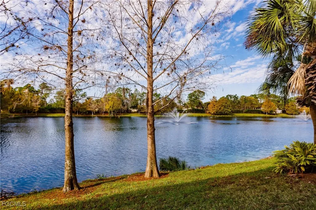 6071 Jonathans Bay Circle Fort Myers FL 33908