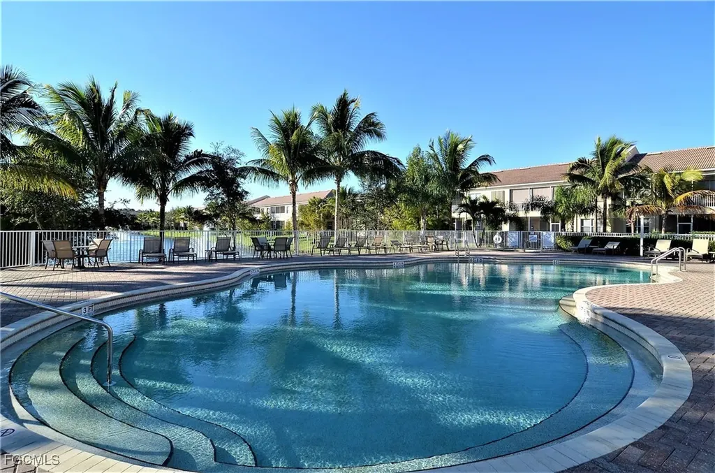 6071 Jonathans Bay Circle Fort Myers FL 33908