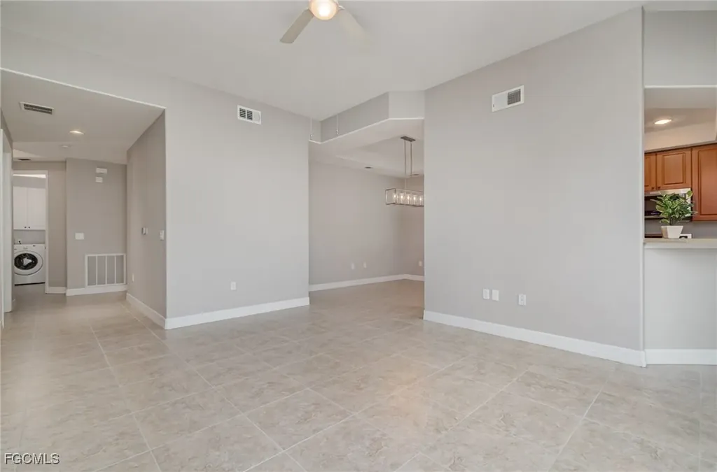 6071 Jonathans Bay Circle Fort Myers FL 33908