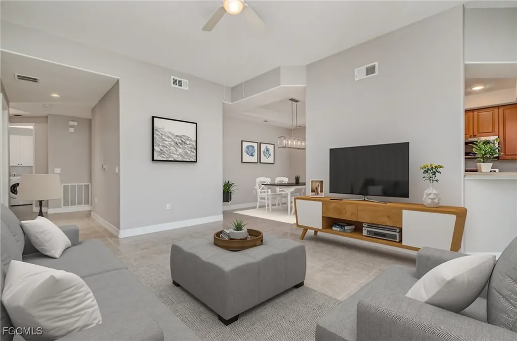 6071 Jonathans Bay Circle Fort Myers FL 33908