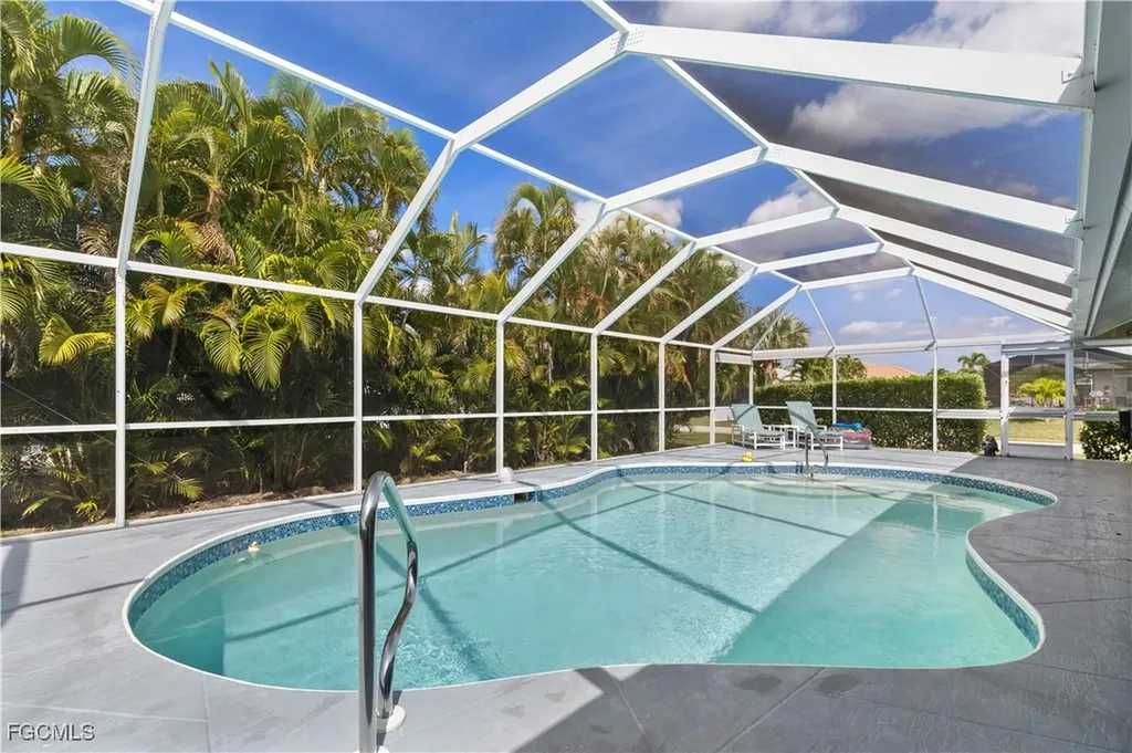 2601 SW 38th Terrace Cape Coral FL 33914