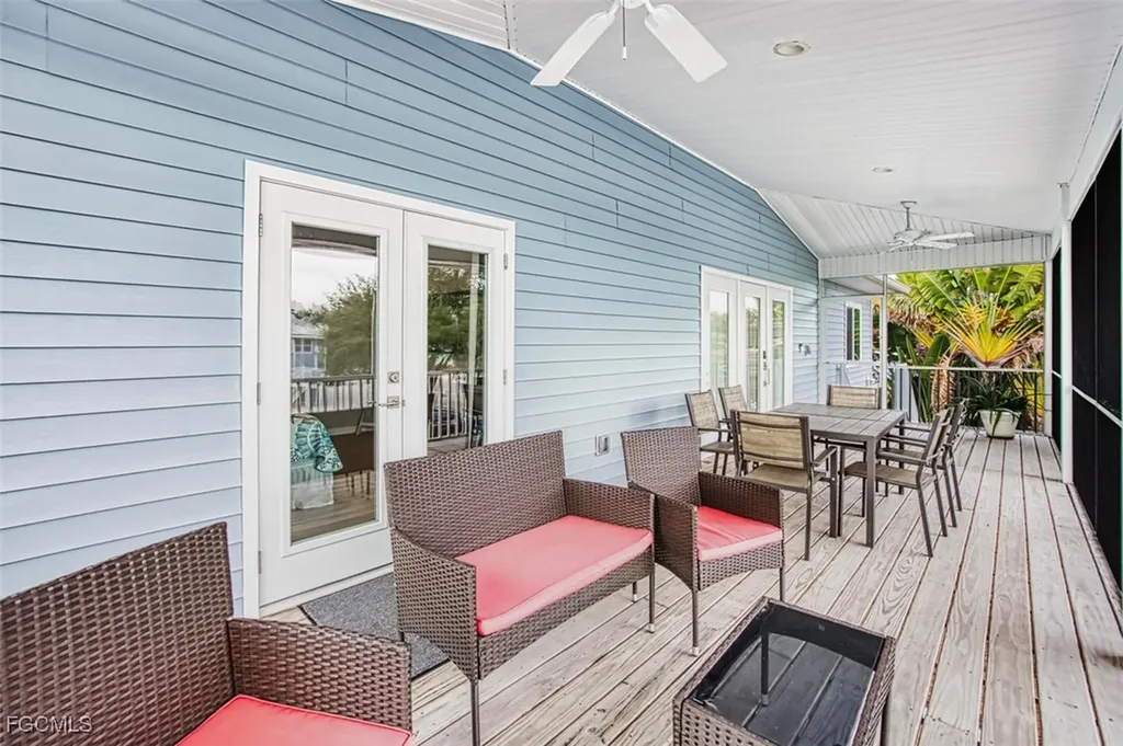 431 Lazy Way Fort Myers Beach FL 33931